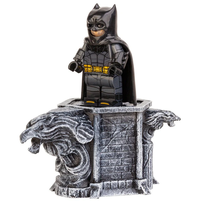 XW670 Batman Platform Minifigures Accessories - Image 3